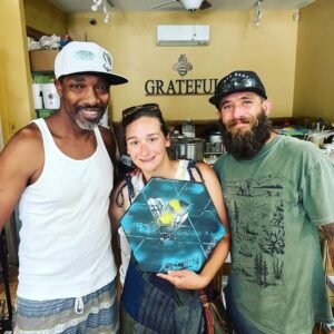 Juan Linnon Ellis (Bio)